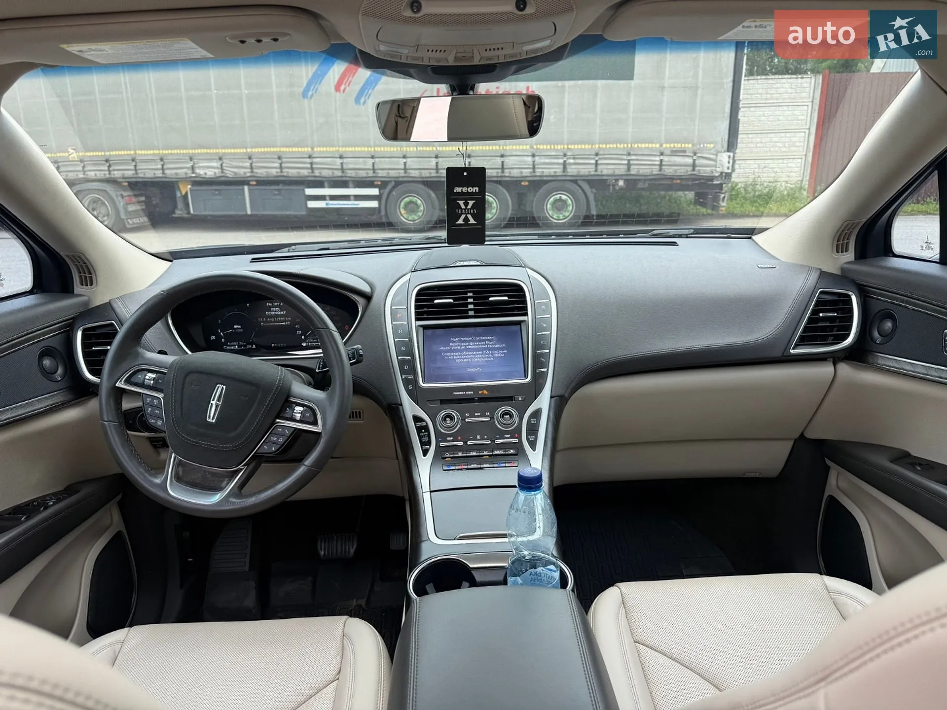 2019 Lincoln Nautilus - мініатюра 12