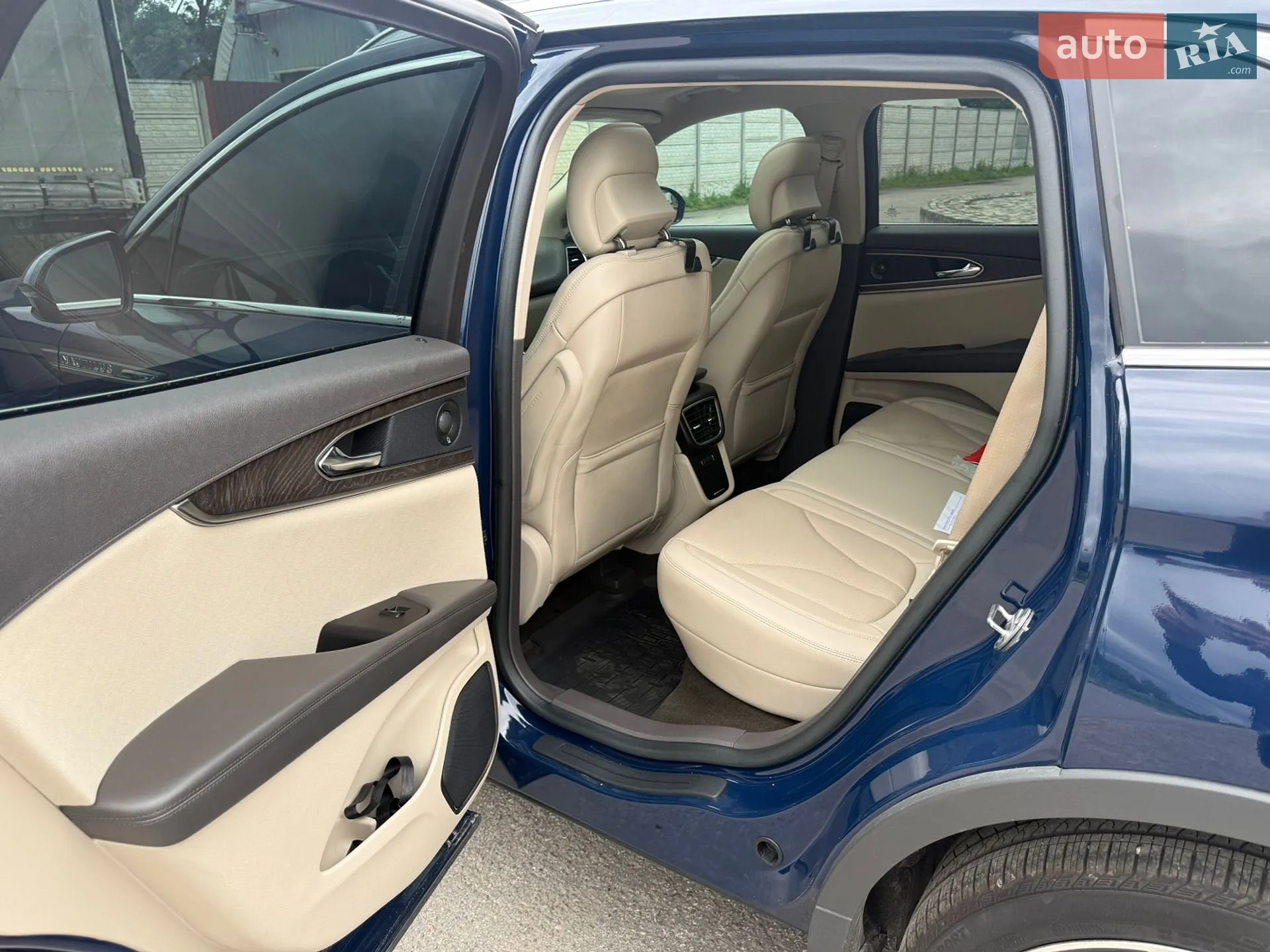2019 Lincoln Nautilus - мініатюра 17