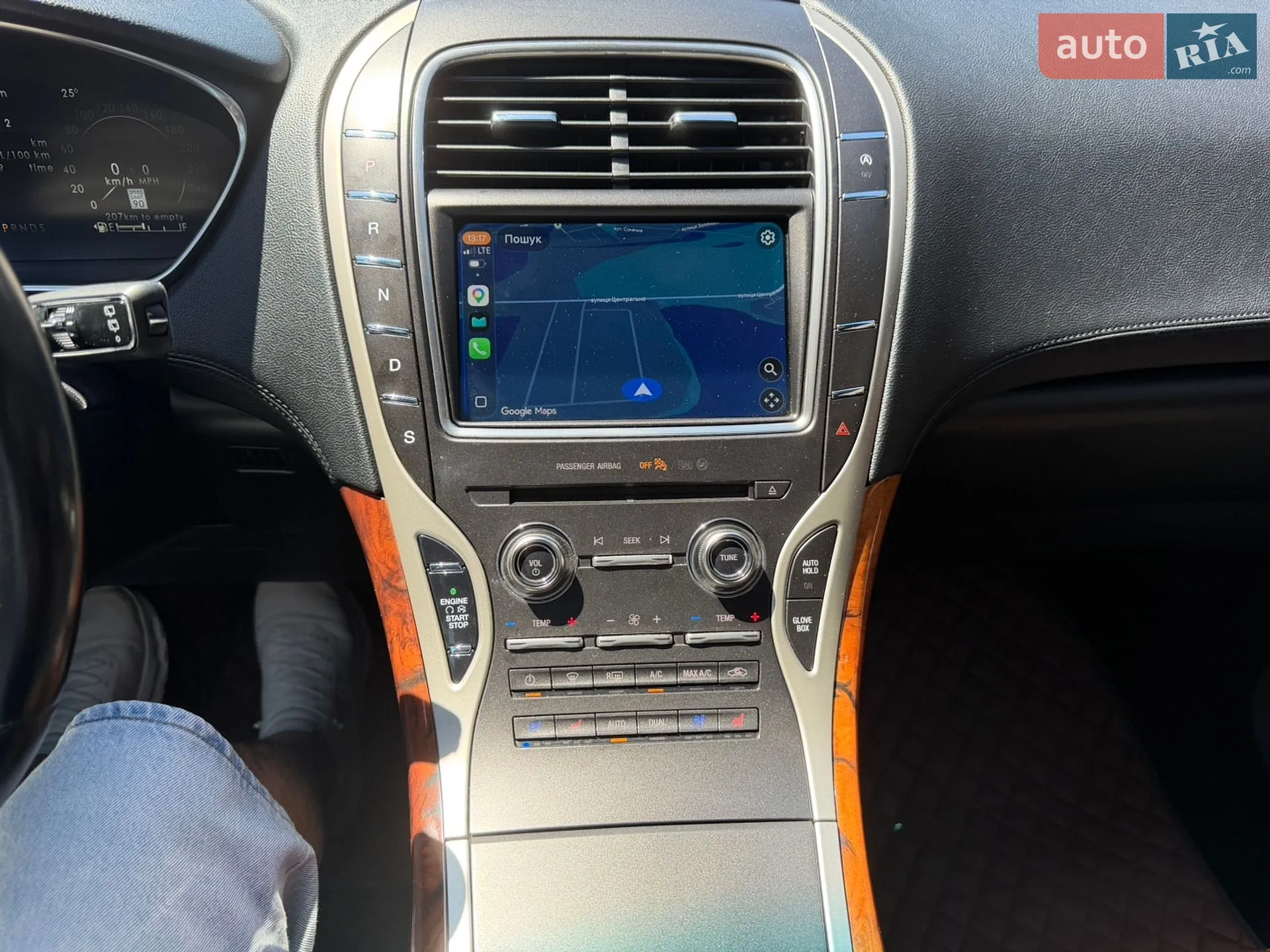 2018 Lincoln Nautilus - мініатюра 12