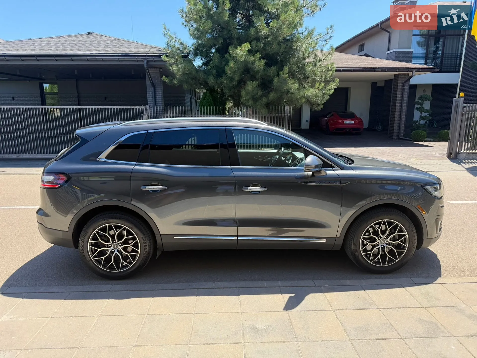 2018 Lincoln Nautilus - мініатюра 4