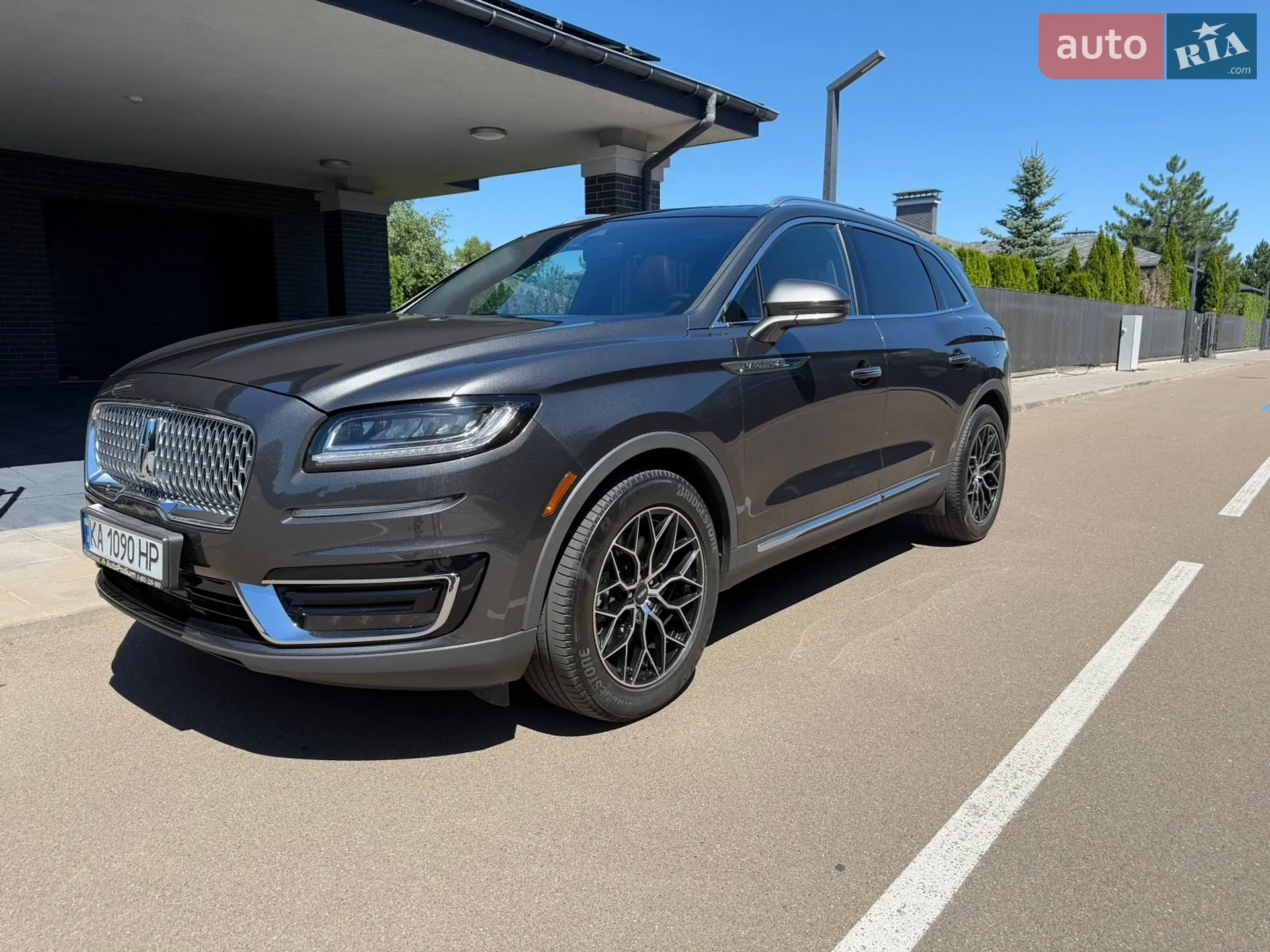 2018 Lincoln Nautilus - мініатюра 2