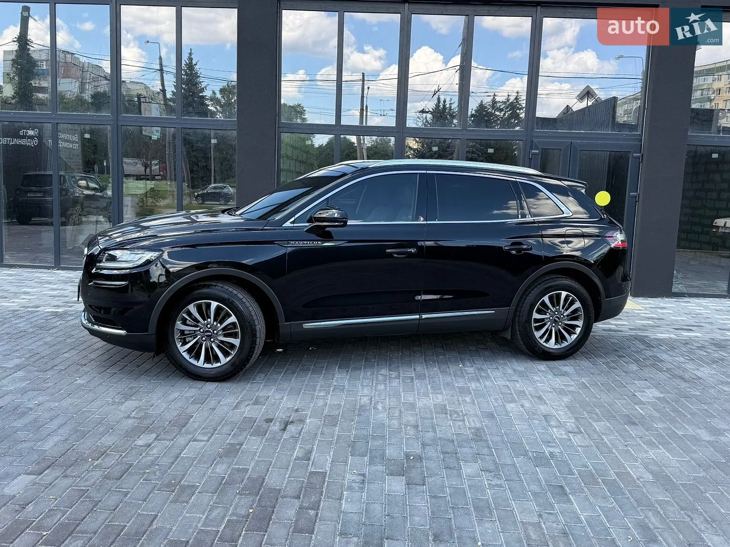 2020 Lincoln Nautilus - мініатюра 5