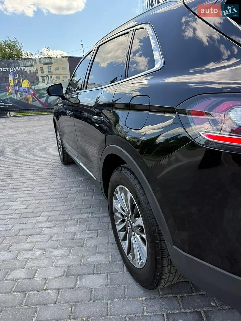 2020 Lincoln Nautilus - мініатюра 23