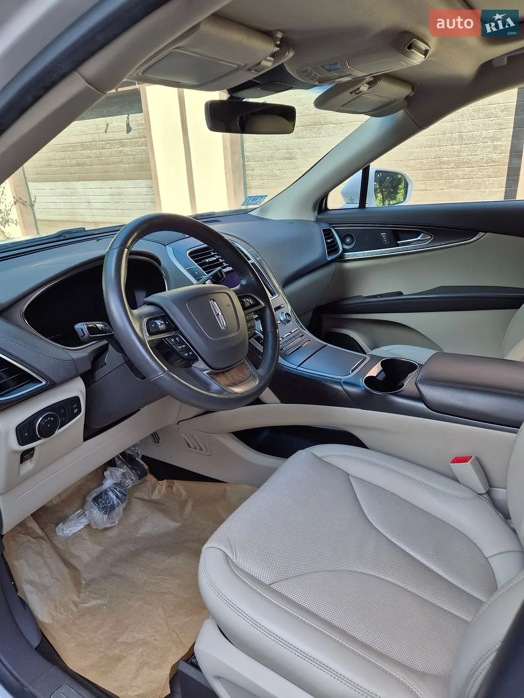 2019 Lincoln Nautilus - мініатюра 14