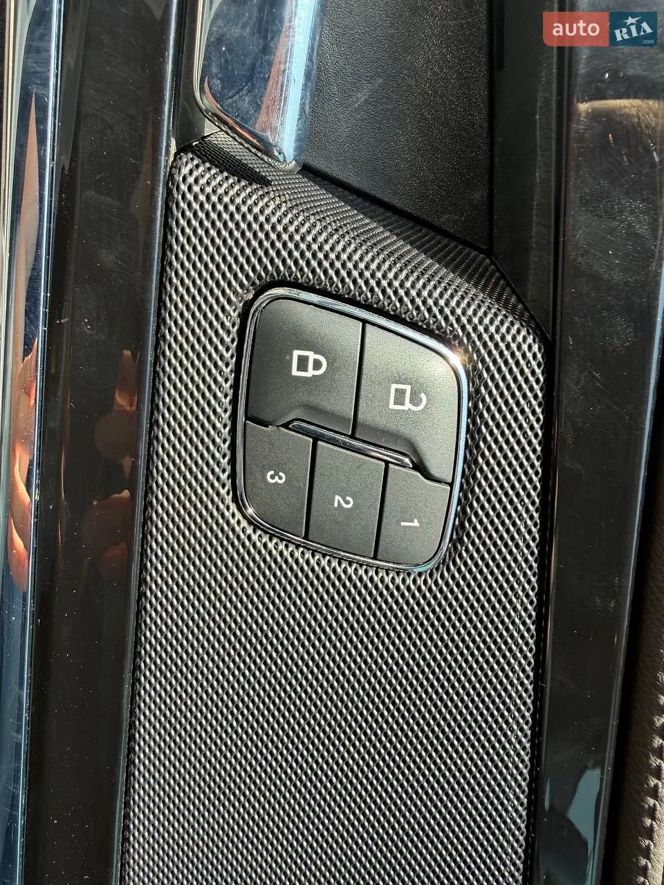 2021 Lincoln Nautilus - мініатюра 18