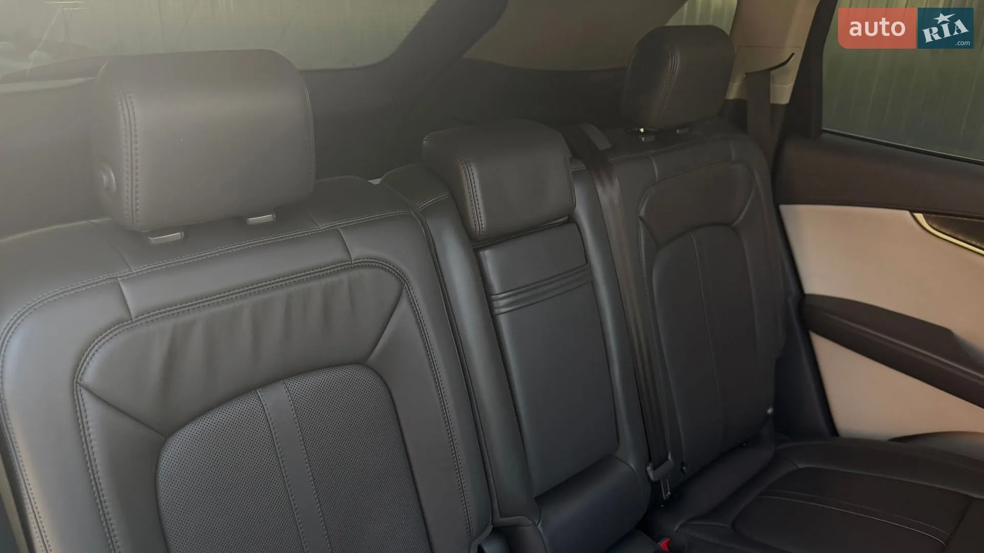 2018 Lincoln Nautilus - мініатюра 32