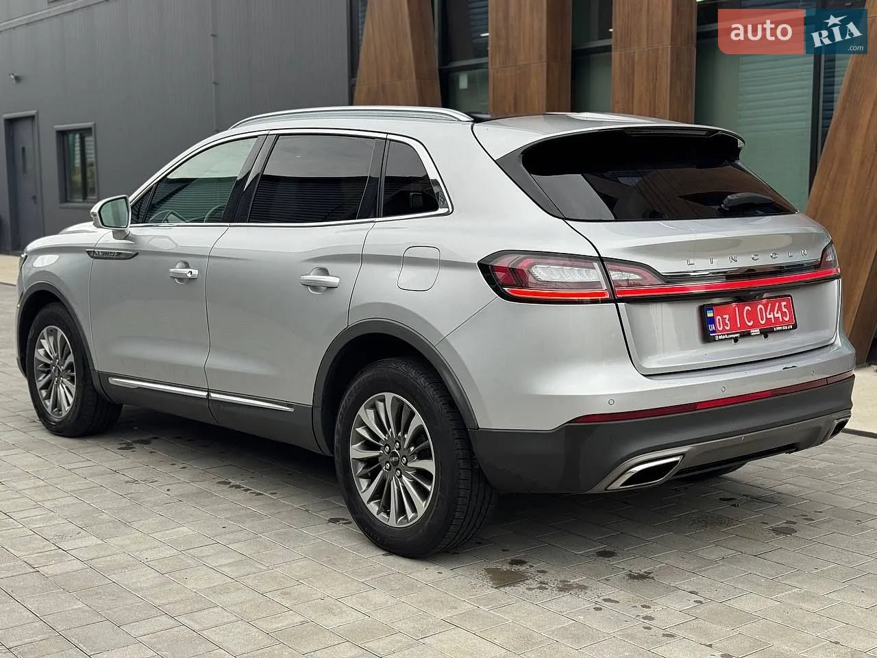 2019 Lincoln Nautilus - мініатюра 3