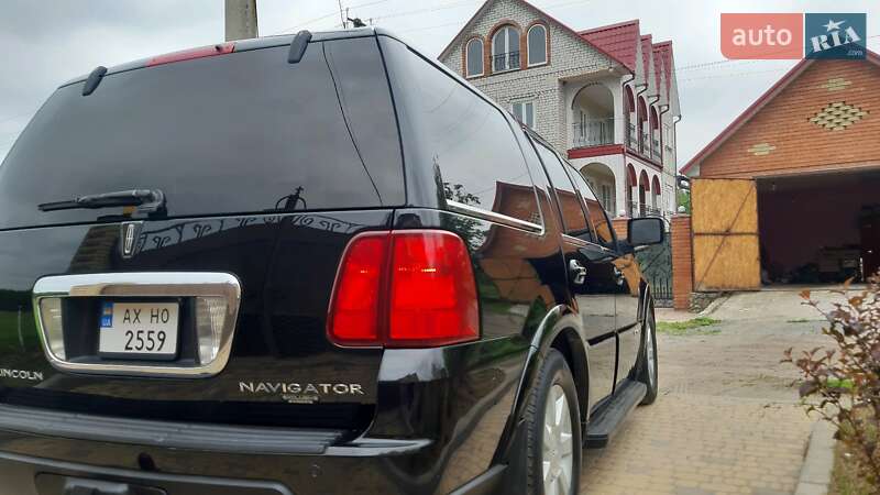 Позашляховик / Кросовер Lincoln Navigator 2006 в Харкові