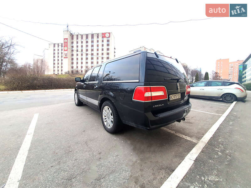Внедорожник / Кроссовер Lincoln Navigator 2012 в Луцке