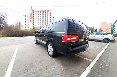 Позашляховик / Кросовер Lincoln Navigator 2012 в Луцьку