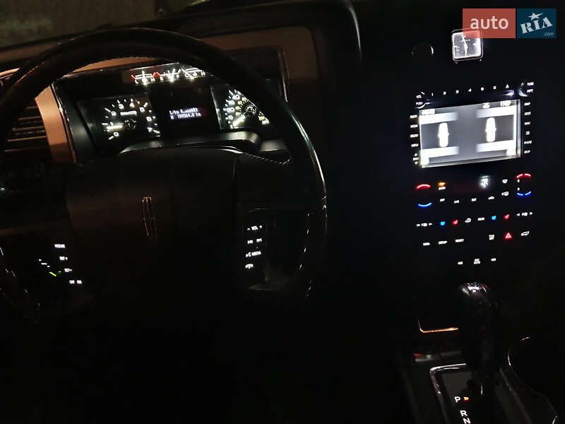 Внедорожник / Кроссовер Lincoln Navigator 2012 в Луцке