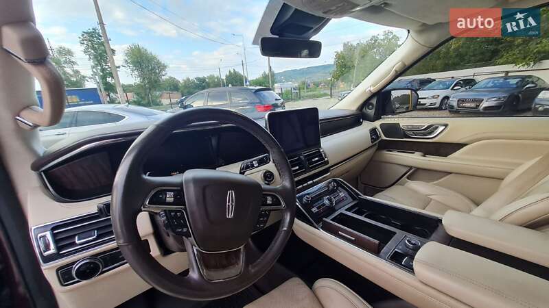 Внедорожник / Кроссовер Lincoln Navigator 2018 в Черновцах