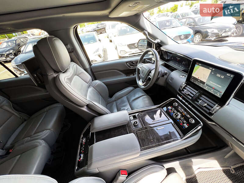 Внедорожник / Кроссовер Lincoln Navigator 2018 в Киеве фото 5 Внедорожник / Кроссовер Lincoln Navigator 2018 в Киеве