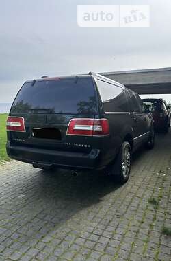 Внедорожник / Кроссовер Lincoln Navigator 2007 в Киеве