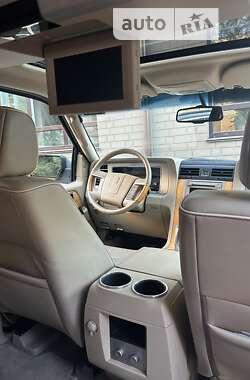 Внедорожник / Кроссовер Lincoln Navigator 2007 в Киеве