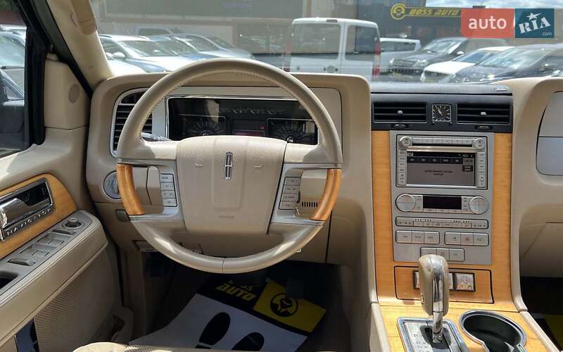Внедорожник / Кроссовер Lincoln Navigator 2007 в Коломые