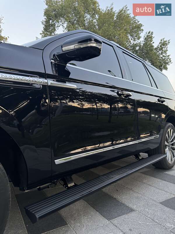 Позашляховик / Кросовер Lincoln Navigator 2019 в Дніпрі
