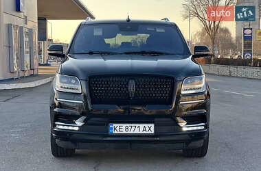 Внедорожник / Кроссовер Lincoln Navigator 2019 в 