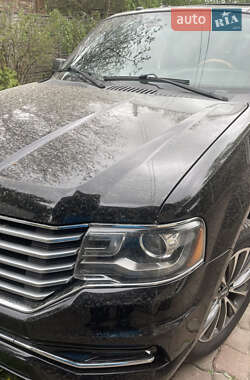 Внедорожник / Кроссовер Lincoln Navigator 2016 в 