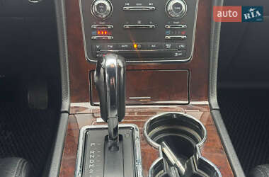 Внедорожник / Кроссовер Lincoln Navigator 2016 в 