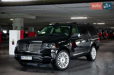 Внедорожник / Кроссовер Lincoln Navigator 2015 в Львове