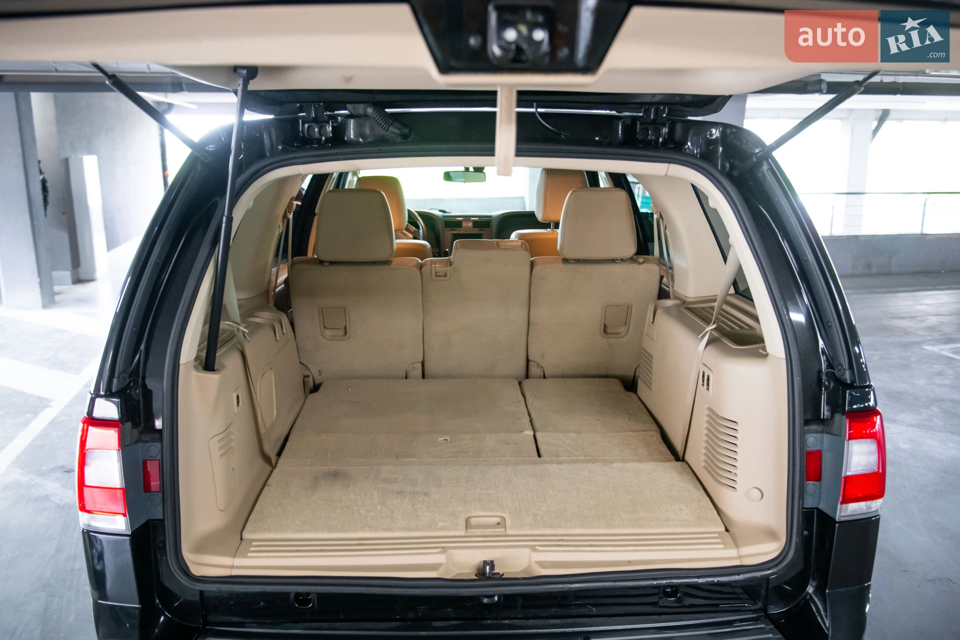 2015 Lincoln Navigator - мініатюра 92