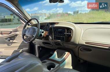 Позашляховик / Кросовер Lincoln Navigator 1998 в 