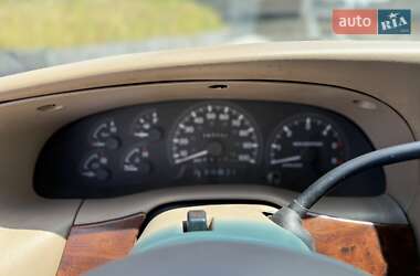 Позашляховик / Кросовер Lincoln Navigator 1998 в 