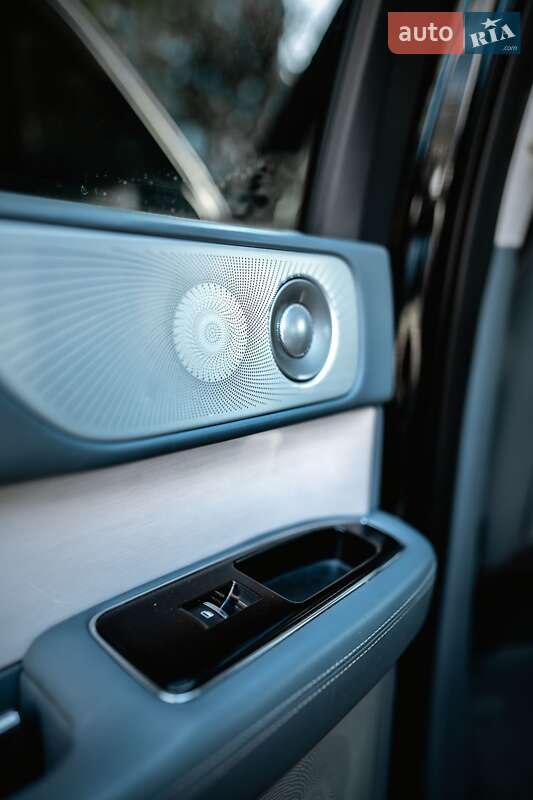 Позашляховик / Кросовер Lincoln Navigator 2021 в Ужгороді