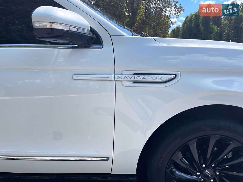 Внедорожник / Кроссовер Lincoln Navigator 2019 в Харькове
