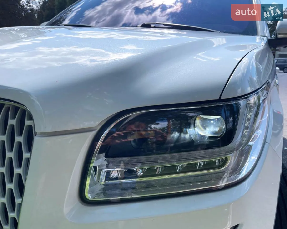 2025 Lincoln Navigator - мініатюра 53