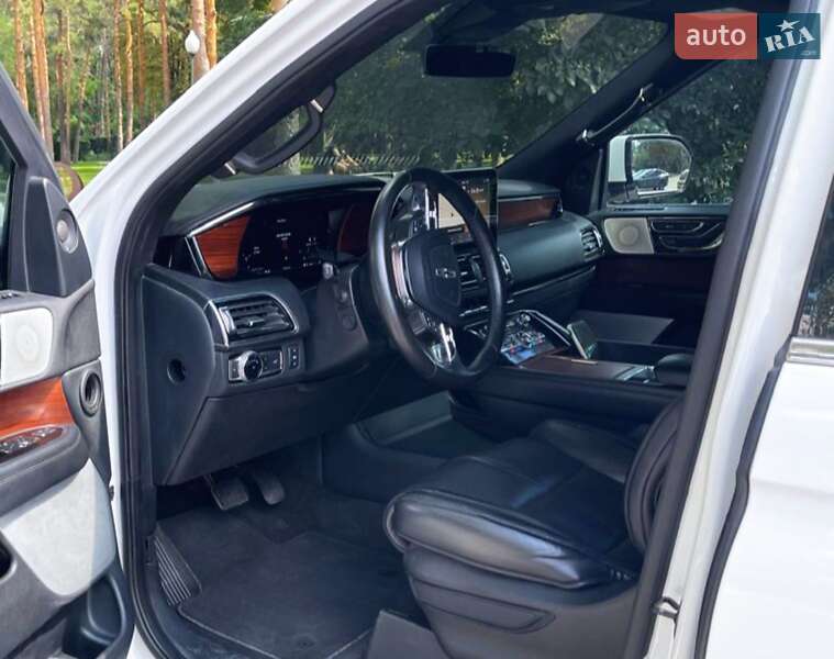 Внедорожник / Кроссовер Lincoln Navigator 2019 в Харькове