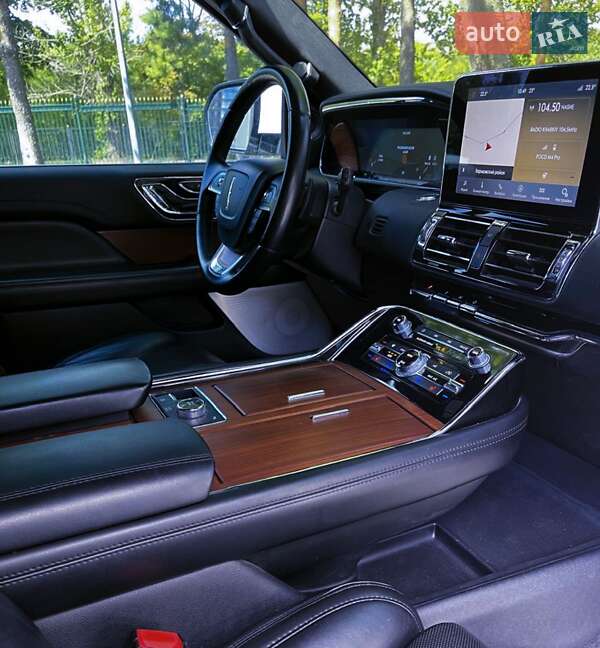 Внедорожник / Кроссовер Lincoln Navigator 2019 в Харькове