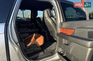 Внедорожник / Кроссовер Lincoln Navigator 2020 в 