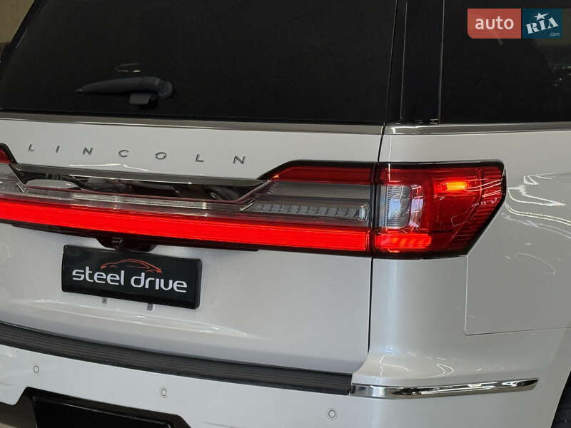 Позашляховик / Кросовер Lincoln Navigator 2019 в Миколаєві