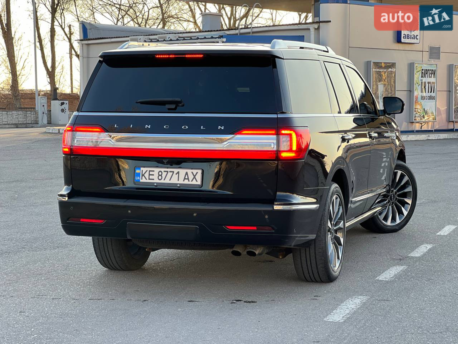 2019 Lincoln Navigator - мініатюра 9