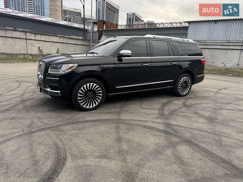 Внедорожник / Кроссовер Lincoln Navigator 2018 в Киеве фото 13 Внедорожник / Кроссовер Lincoln Navigator 2018 в Киеве