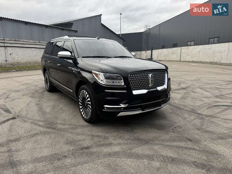 Внедорожник / Кроссовер Lincoln Navigator 2018 в Киеве фото 15 Внедорожник / Кроссовер Lincoln Navigator 2018 в Киеве