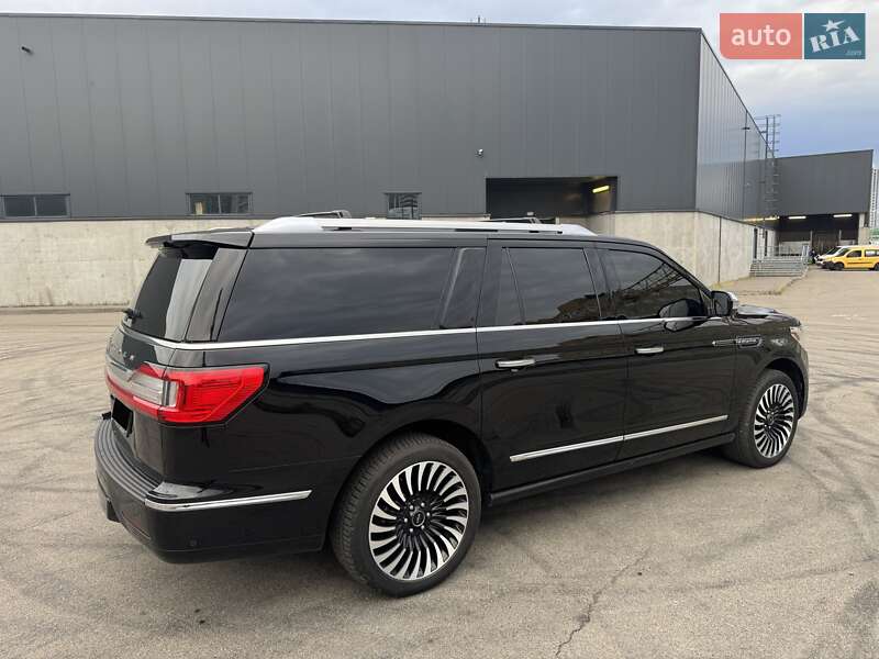 Внедорожник / Кроссовер Lincoln Navigator 2018 в Киеве фото 17 Внедорожник / Кроссовер Lincoln Navigator 2018 в Киеве