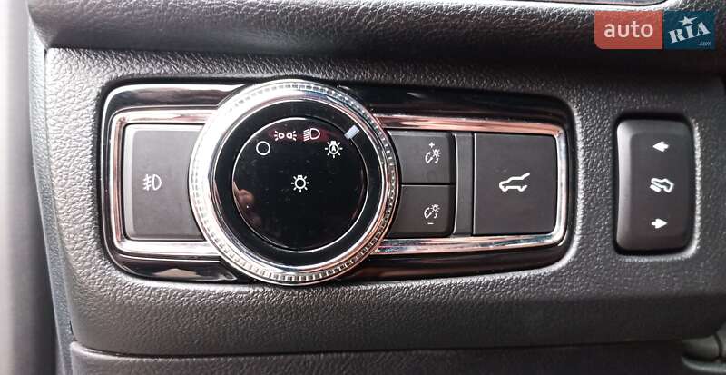 Позашляховик / Кросовер Lincoln Navigator 2018 в Києві