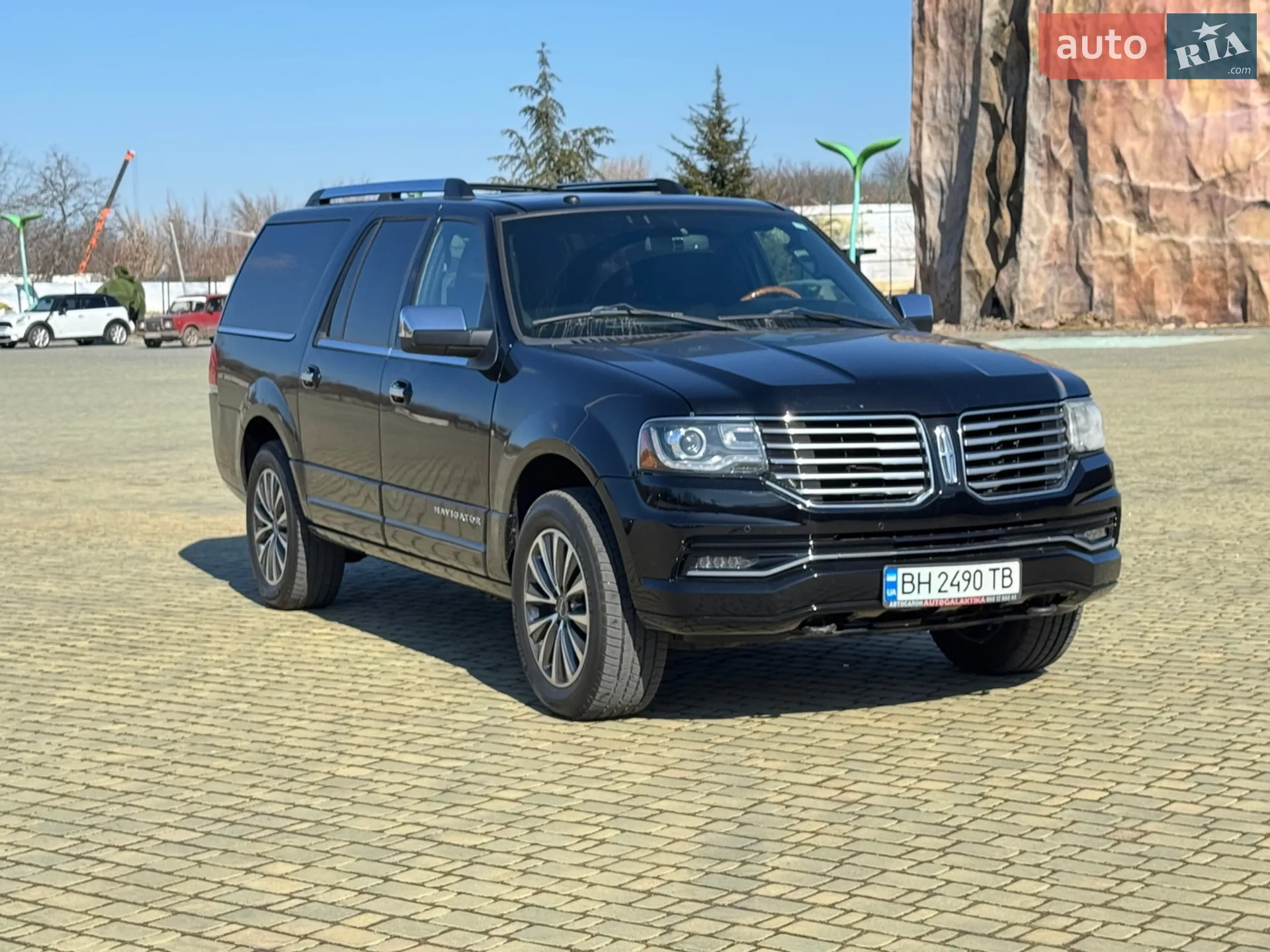 2015 Lincoln Navigator - мініатюра 2