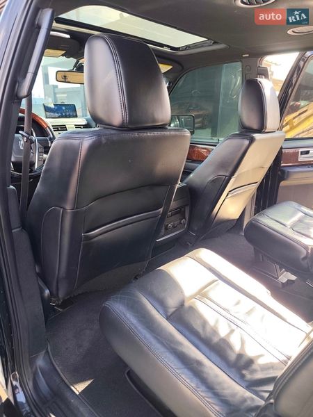 Внедорожник / Кроссовер Lincoln Navigator 2014 в Каменец-Подольском