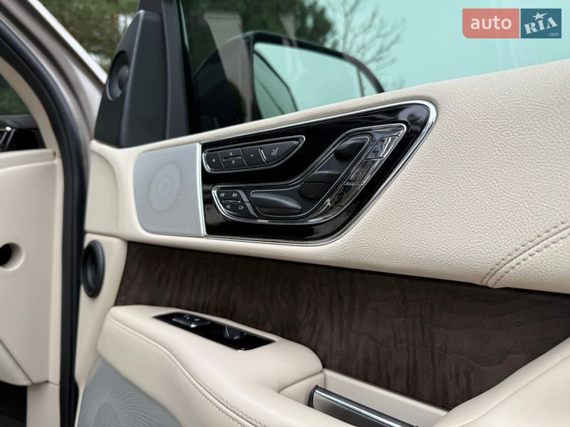 Внедорожник / Кроссовер Lincoln Navigator 2020 в Одессе