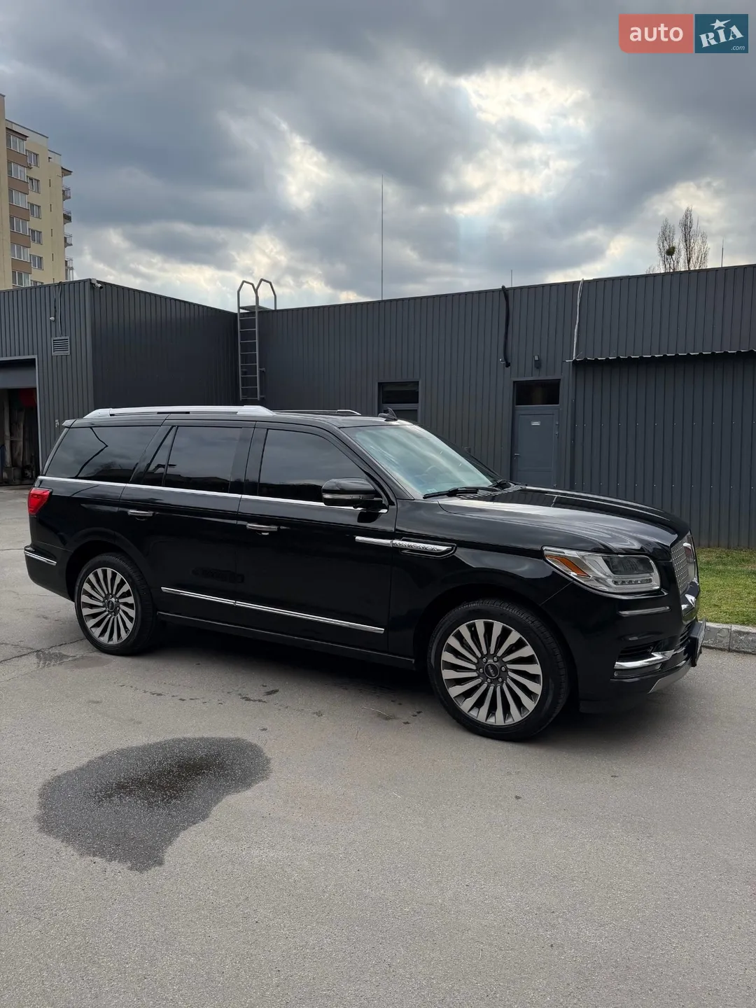 2018 Lincoln Navigator - мініатюра 19