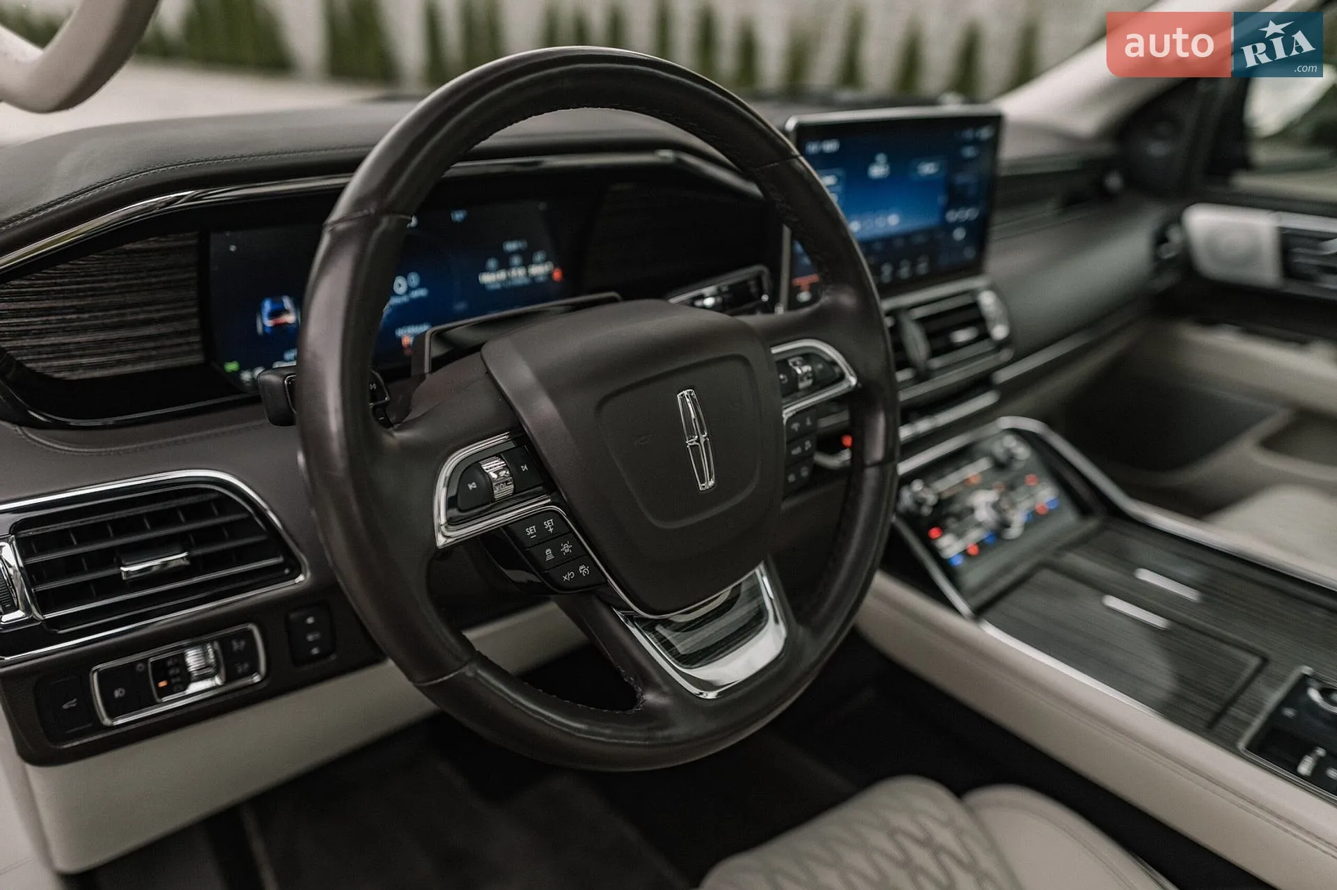 2022 Lincoln Navigator - мініатюра 54