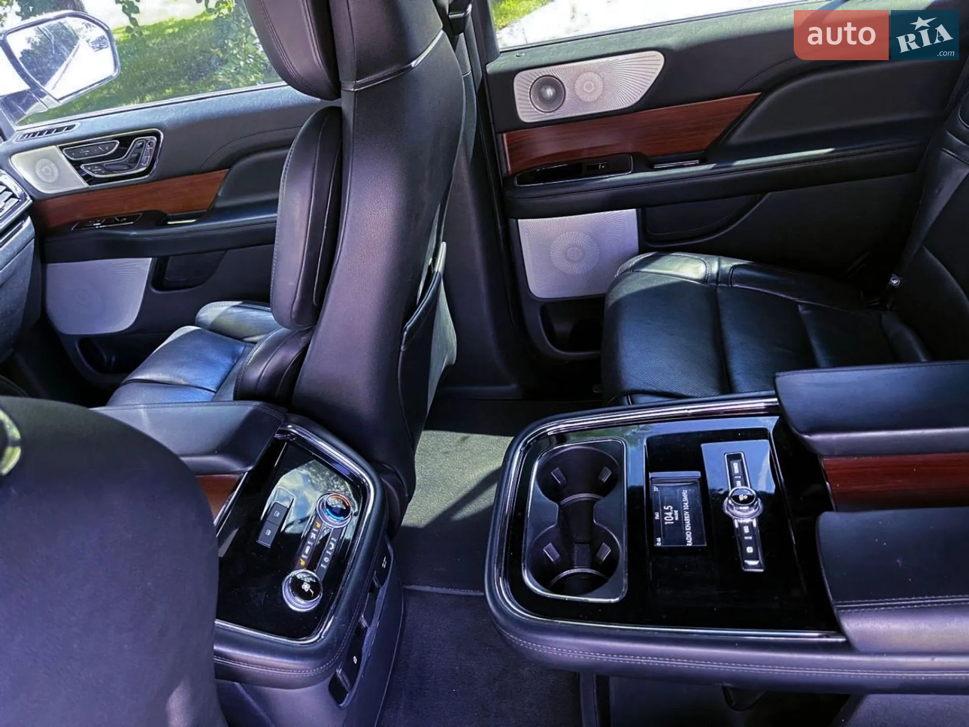 2020 Lincoln Navigator - мініатюра 20