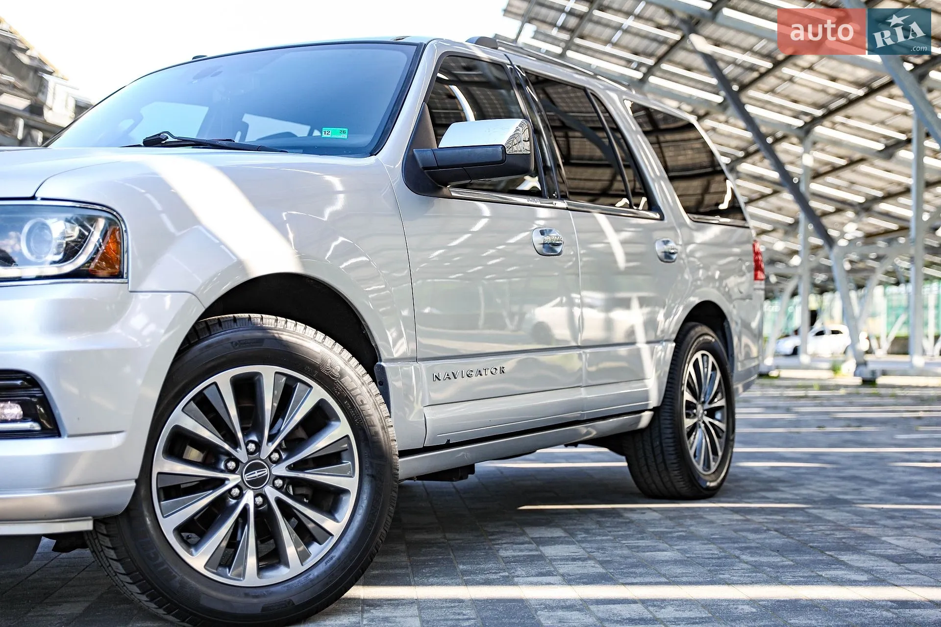 2016 Lincoln Navigator - мініатюра 11