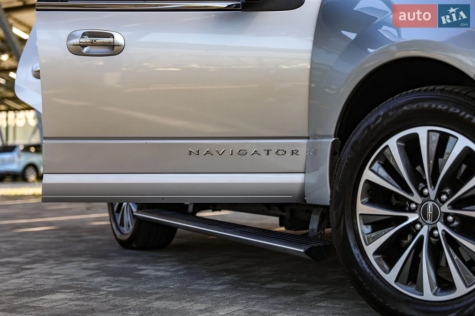 2016 Lincoln Navigator - мініатюра 54
