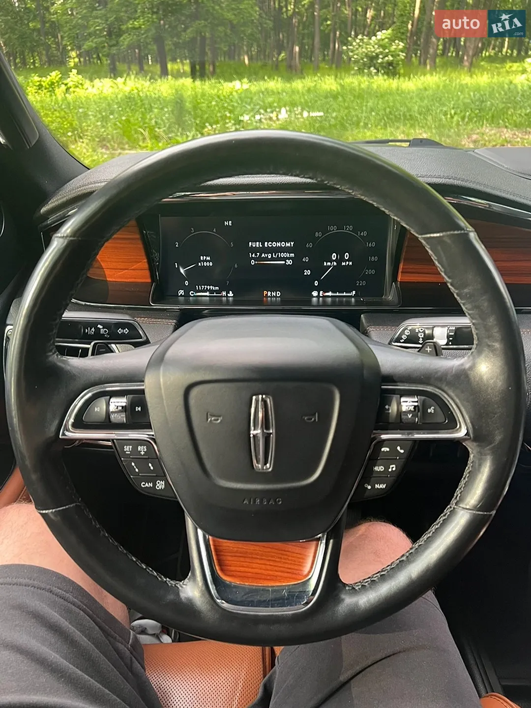 2019 Lincoln Navigator - мініатюра 6