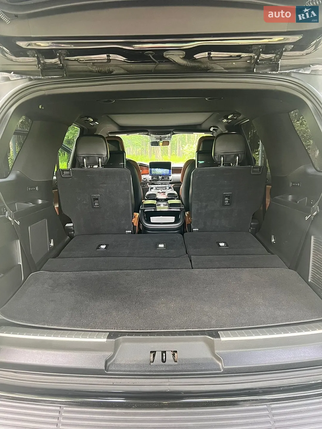 2019 Lincoln Navigator - мініатюра 50